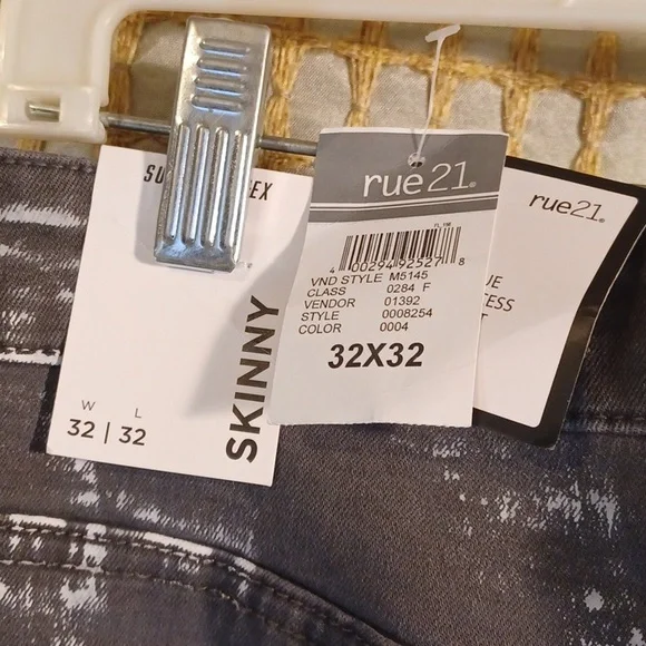 Destroyed jeans 32×32 - Picture 6 of 11